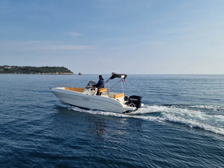 Noleggiare una Prua al vento JAGUAR 6.0G a Pola