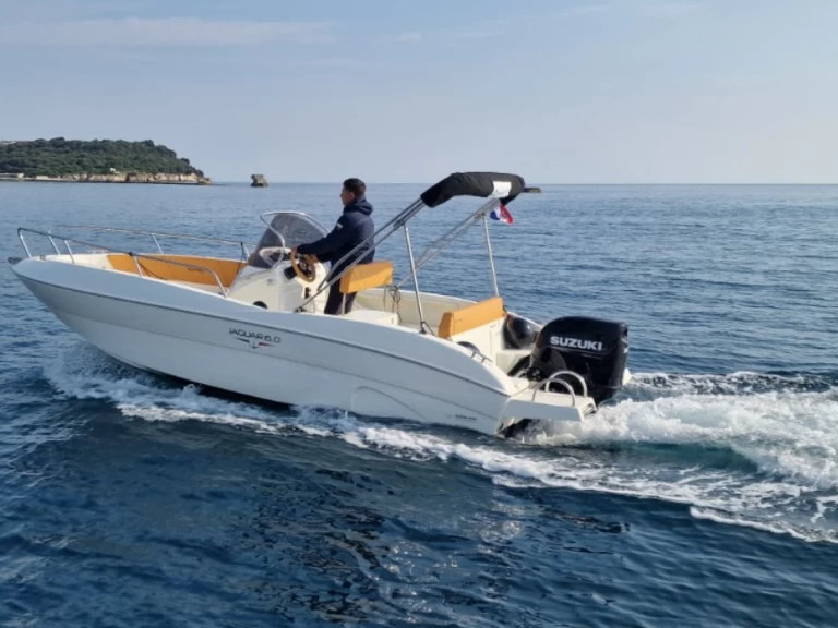 Noleggiare una Prua al vento JAGUAR 6.0G a Pola