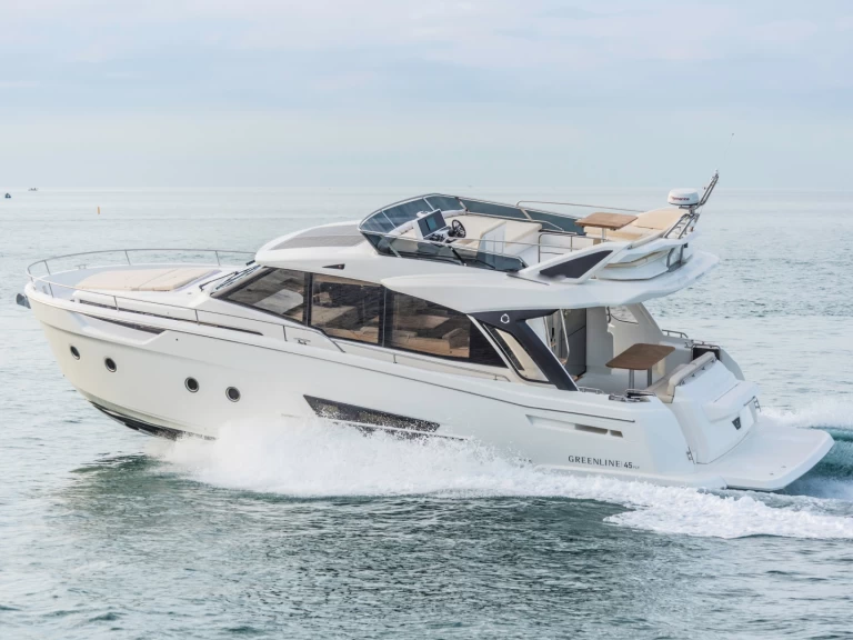 Noleggio Yacht di lusso con o senza skipper Greenline a Setúbal