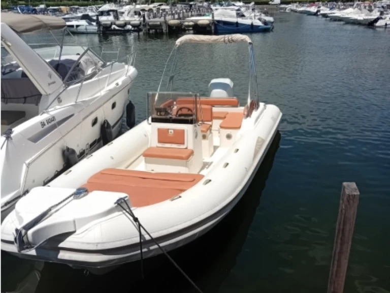 Noleggio barche Port de Cannes Marina economico bsc70