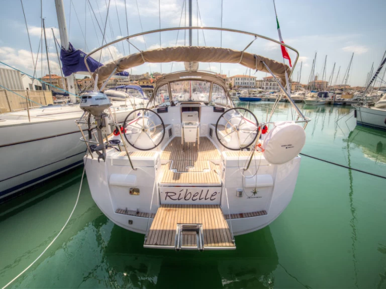 Noleggio a San Vincenzo – Jeanneau Sun Odyssey 439 su SamBoat
