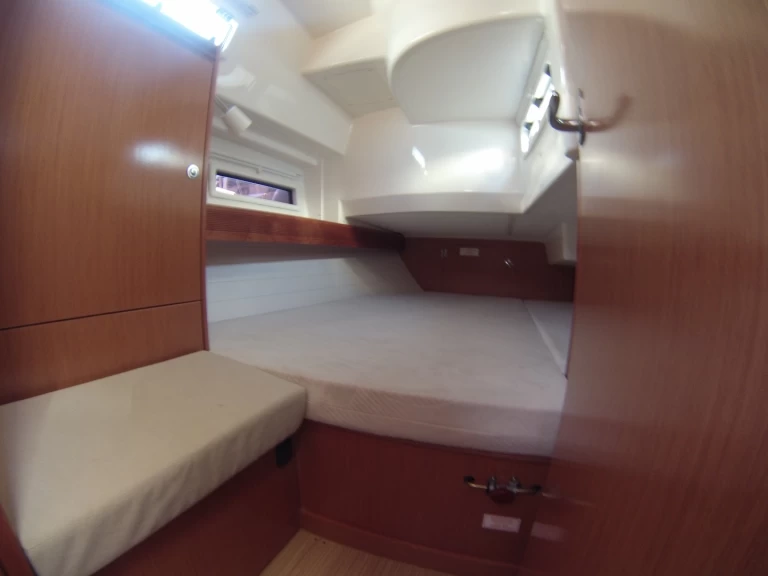 Noleggio Barca a vela Bavaria con patente nautica