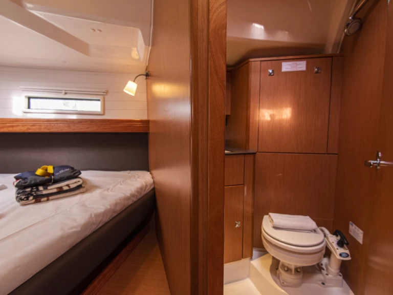 Noleggio Barca a vela Bavaria con patente nautica