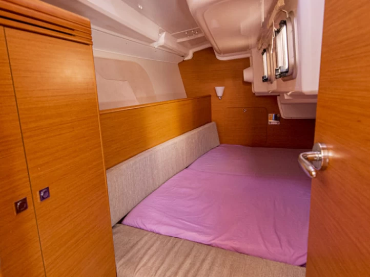 Noleggio barche Jeanneau Sun Odyssey 33i a San Vincenzo su Samboat