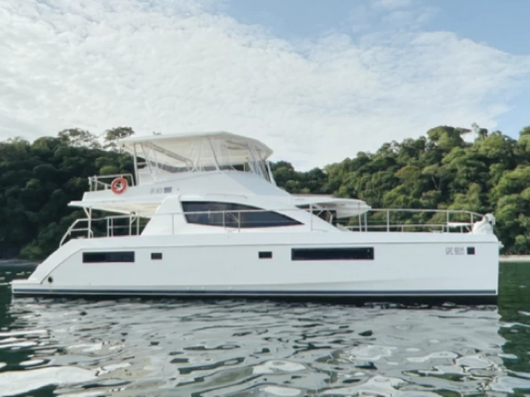 Noleggio Barca a motore Leopard con patente nautica