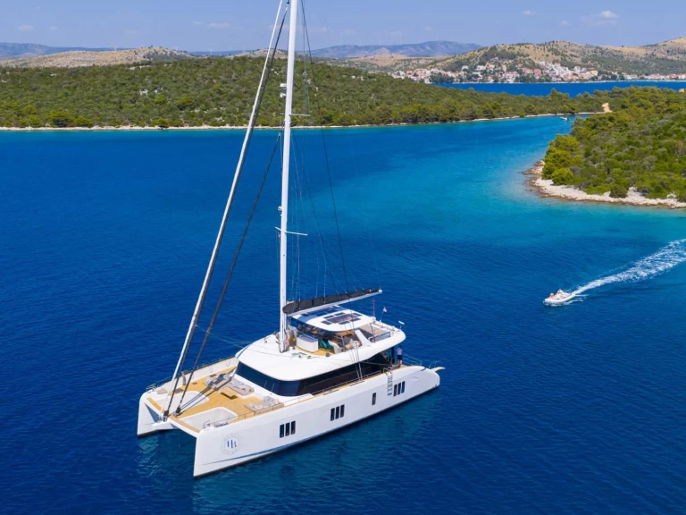 Noleggio Catamarano Sunreef con patente nautica