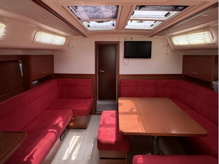 Noleggio Barca a vela Hanse con patente nautica