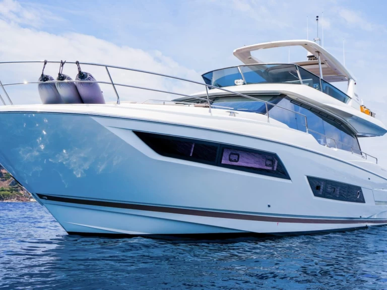 Noleggio barche Côte d'Azur economico 680S