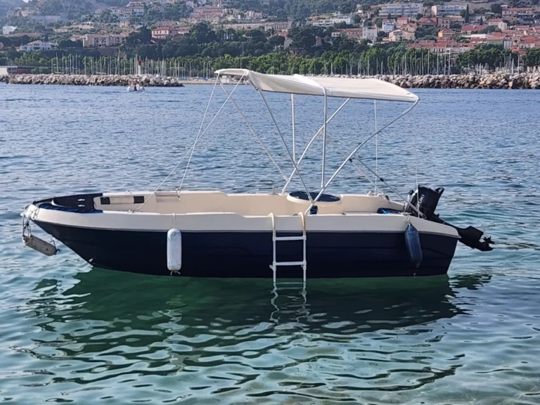 Noleggio barche Prusa Marine Prusa 450 a Marsiglia su Samboat