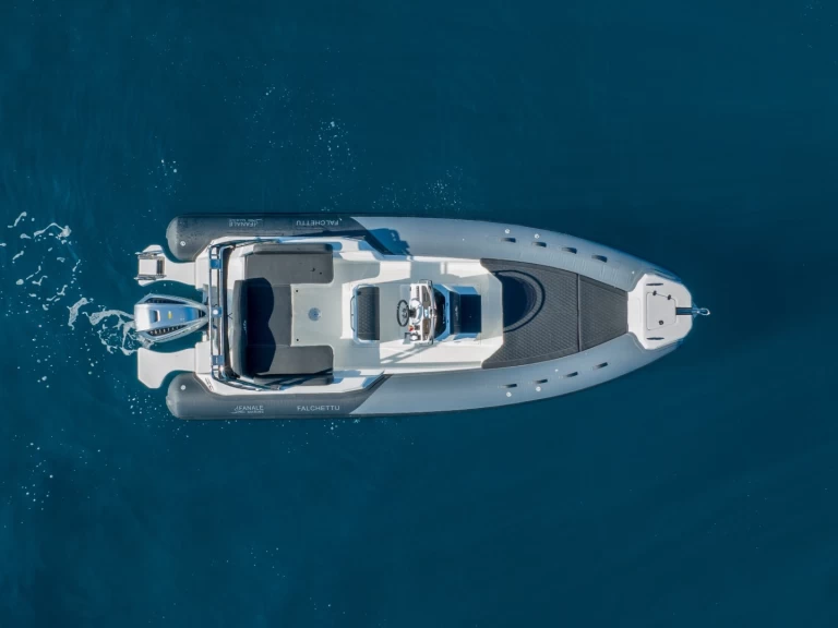 Noleggio a Porto Pollo – Fanale marine  FANALE 700 FALCHETTU su SamBoat