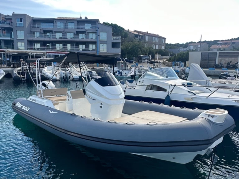 Noleggio barche Porto Pollo economico MAR SEA 180