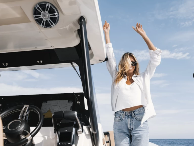 Noleggio Gommone a Port Grimaud – Zodiac zodiac X10 CC