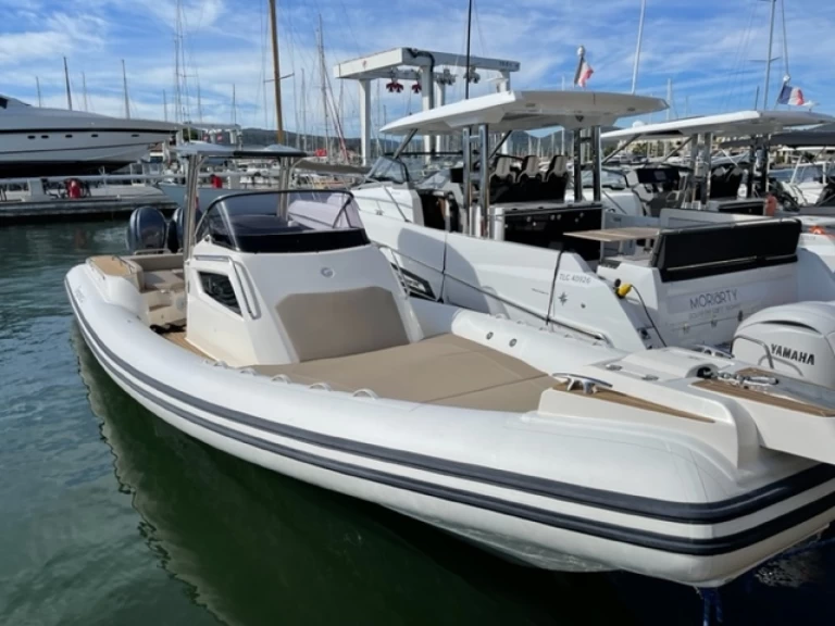 Noleggio Gommone con o senza skipper Capelli a Port Grimaud