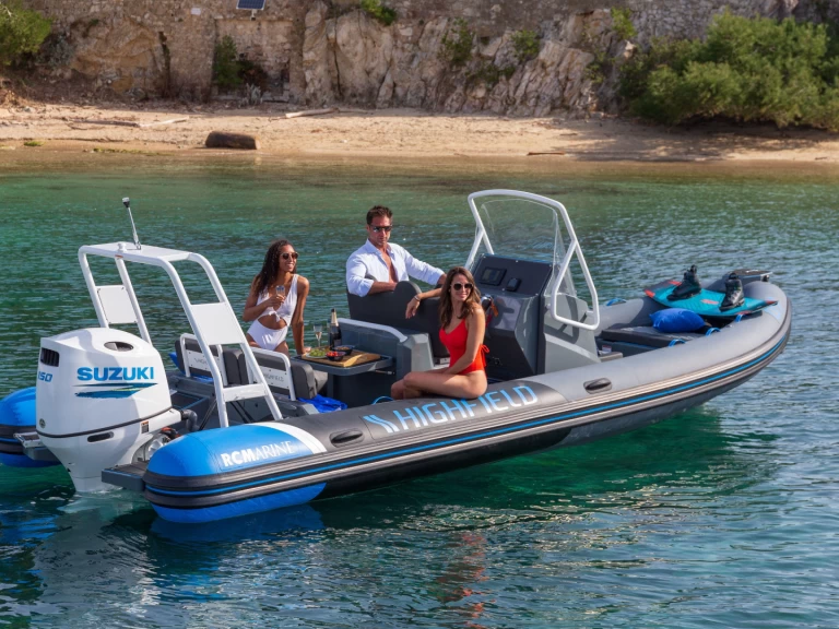 Noleggio barche La Rochelle economico Patrol 660