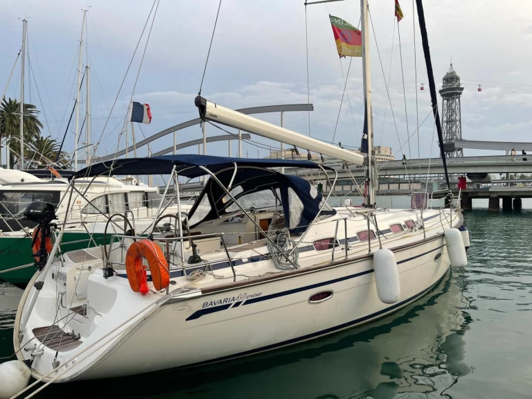 Noleggiare una Bavaria Cruiser 46 a Port Grimaud