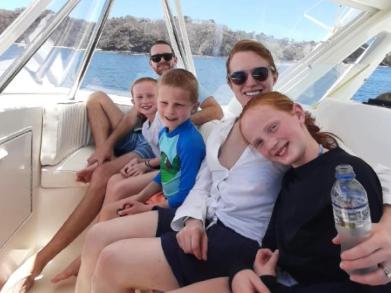 Ocean Yachts Super Sport da affittare a  Bahía Culebra