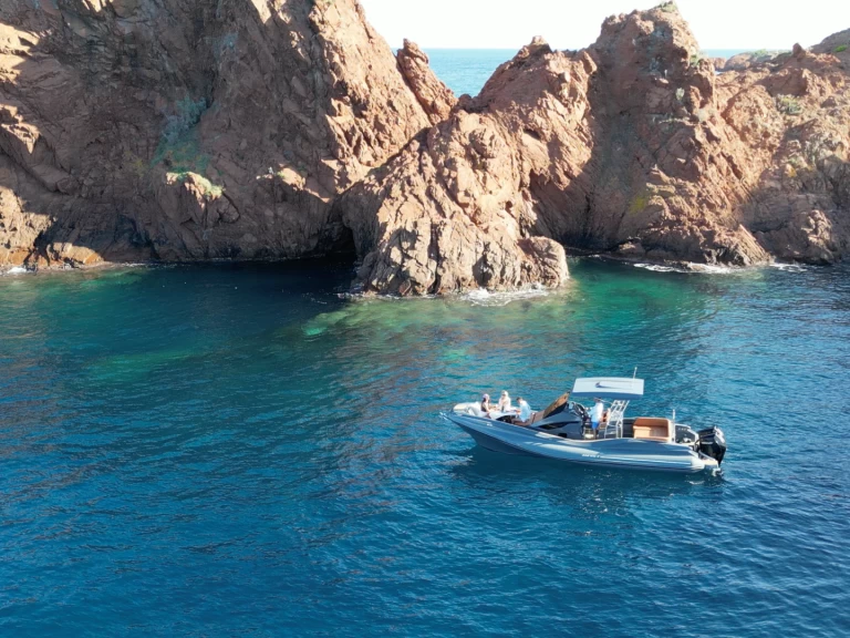 Noleggiare una Zar Zar 65 a Port Grimaud