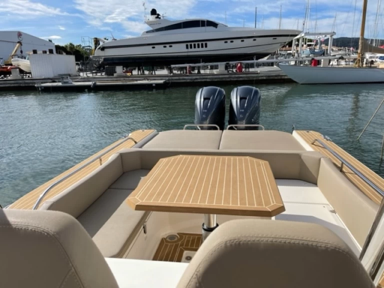 Capelli Tempest 40 da affittare a  Port Grimaud