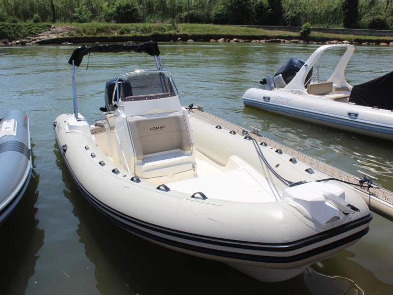 Noleggio Gommone Lomac con patente nautica