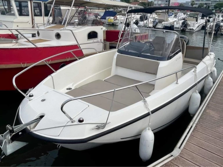 Quicksilver Quicksilver 675 Activ Open da affittare a  Arcachon
