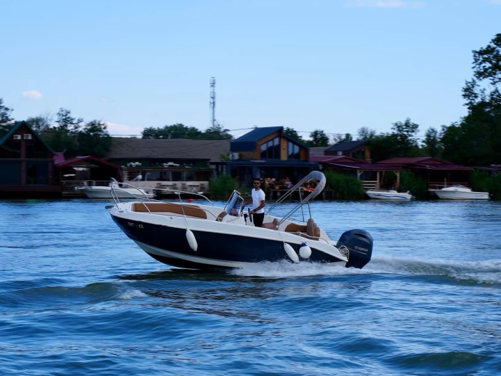 Noleggio barche Ulcinj economico IDEA 58