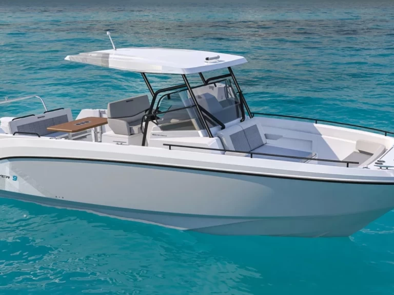 Barca a motore a noleggio a Saint-Raphaël al miglior prezzo