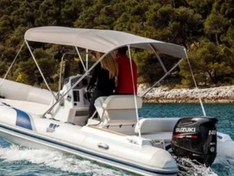 Noleggio Gommone Tiger con patente nautica