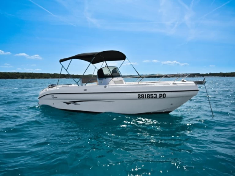 Noleggio barche Funtana-Fontane economico Voyager 24