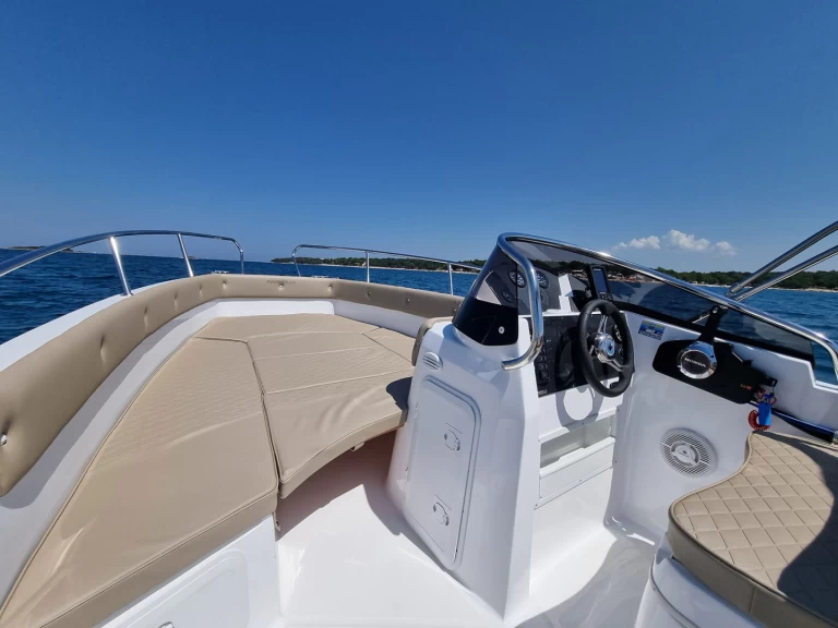 Noleggio barche Marinello Eden 590 a Funtana-Fontane su Samboat