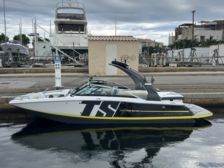 Four Winns TS 222 da affittare a  Gruissan