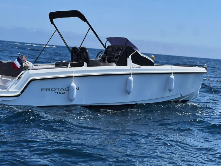 Noleggio Barca a motore Poseidon con patente nautica