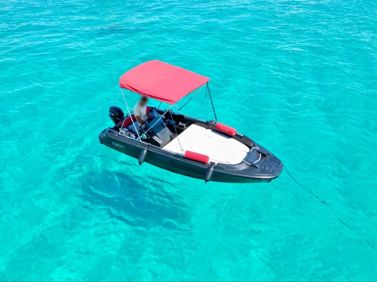 Noleggio barche ROTO 450S a Golfe-Juan su Samboat