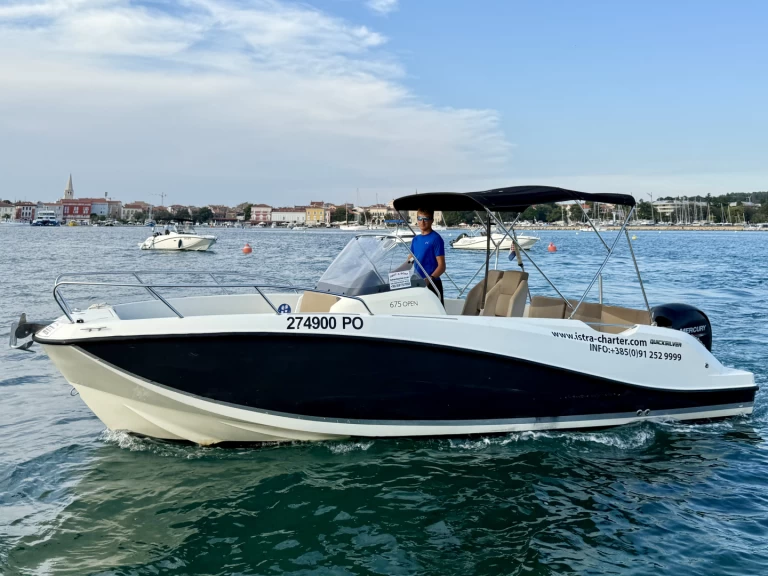 Noleggio Barca a motore Quicksilver con patente nautica