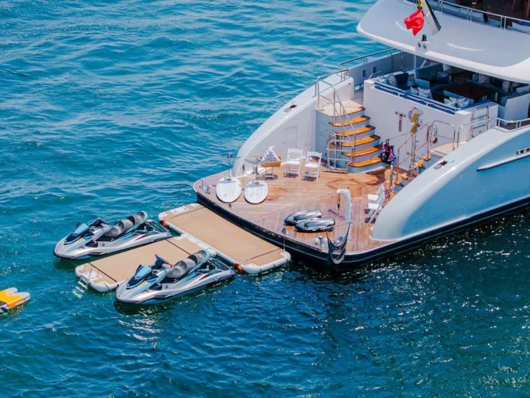 Noleggio Yacht di lusso a Bahamas – Trinity TCB