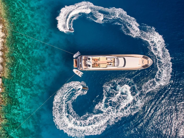 Cantieri di Pisa, Italy KINTARO da affittare a  Atene
