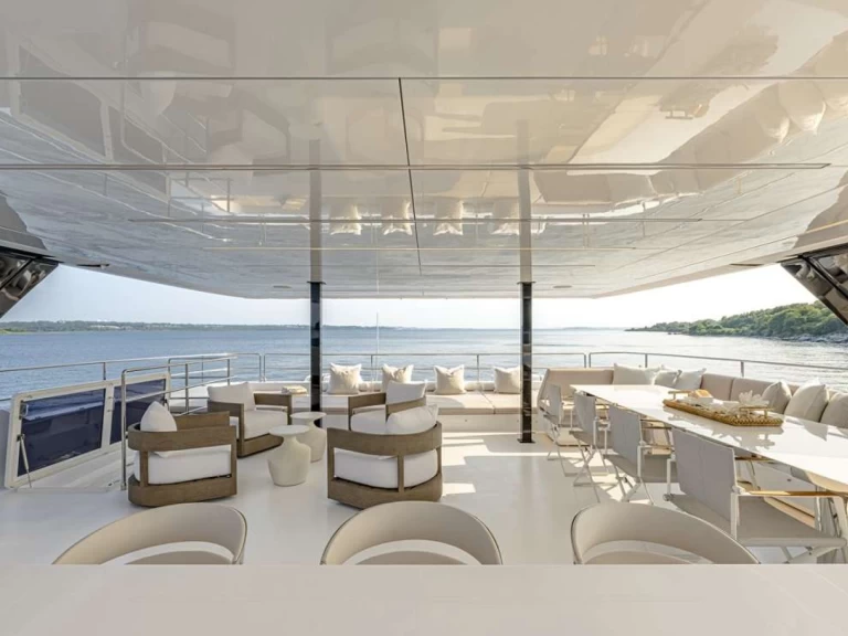 Noleggio Yacht di lusso Sunreef con patente nautica