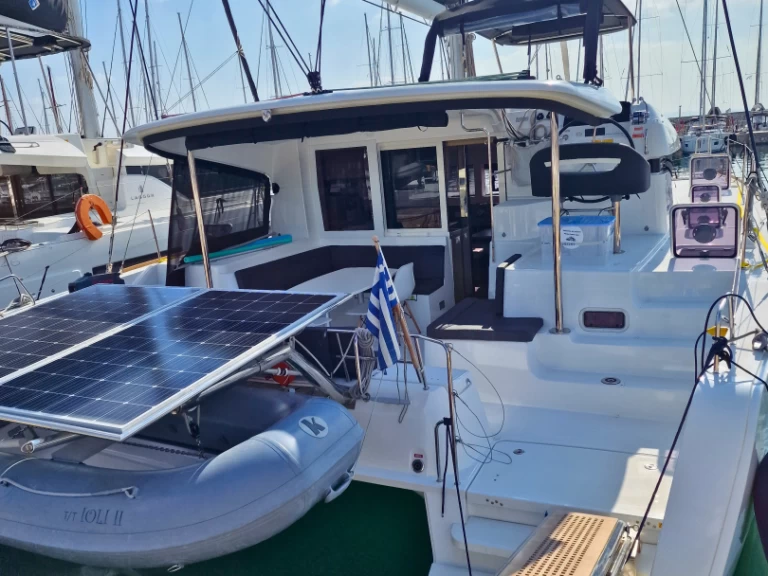 Noleggio a Álimos – Lagoon Lagoon 40 su SamBoat