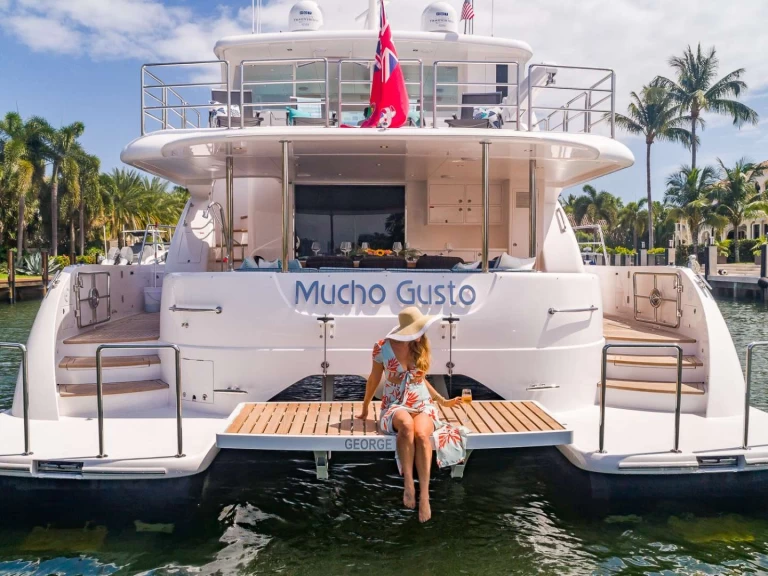 Yacht di lusso a noleggio a Nassau al miglior prezzo