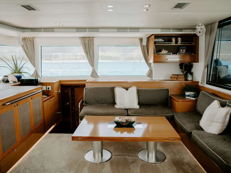 Noleggio Yacht di lusso Lagoon con patente nautica