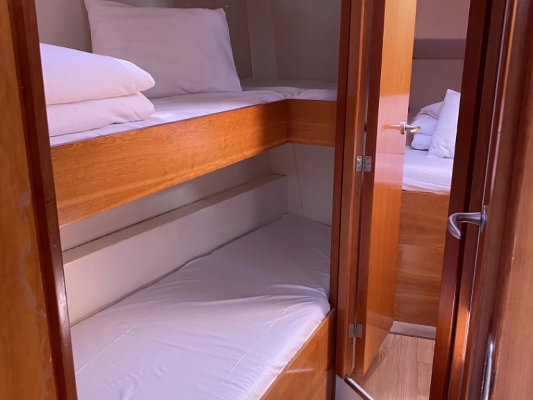 Noleggio a Pola – Hanse Hanse 430e su SamBoat