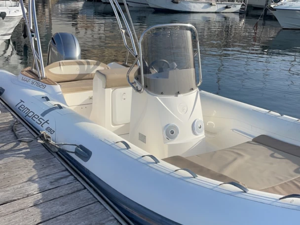 Noleggio Gommone con o senza skipper Capelli a Marsiglia