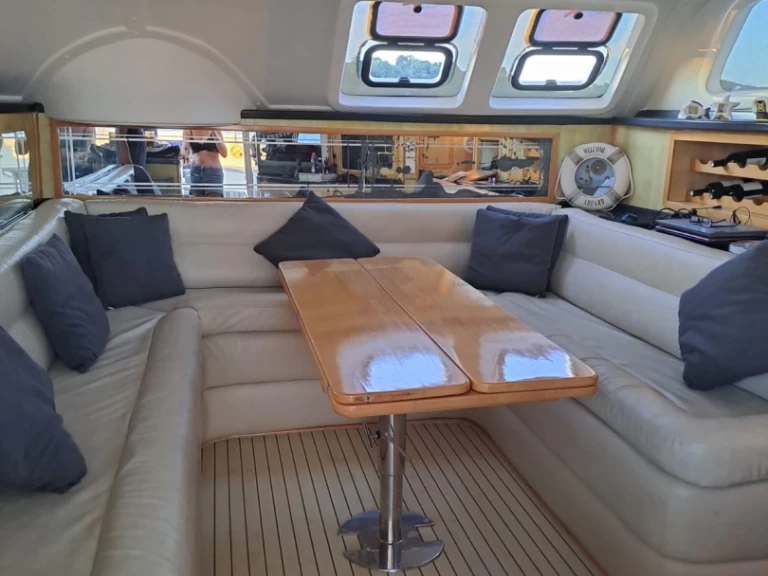 Noleggio Catamarano a Hell-Ville – Royal Cape Majestic 53