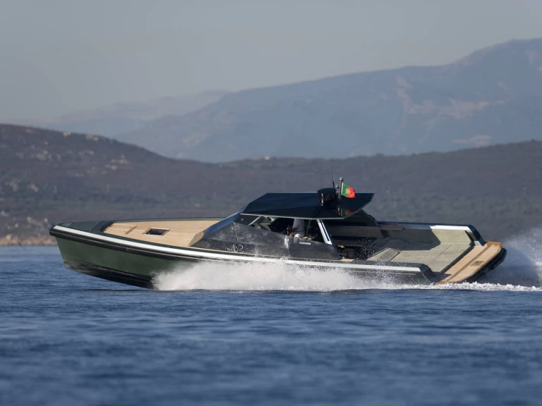 Noleggio barche WALLY YACHTS power 47 a Saint-Jean-Cap-Ferrat su Samboat