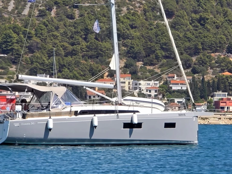Noleggio a Rogosnizza – Bénéteau Oceanis 34.1 su SamBoat
