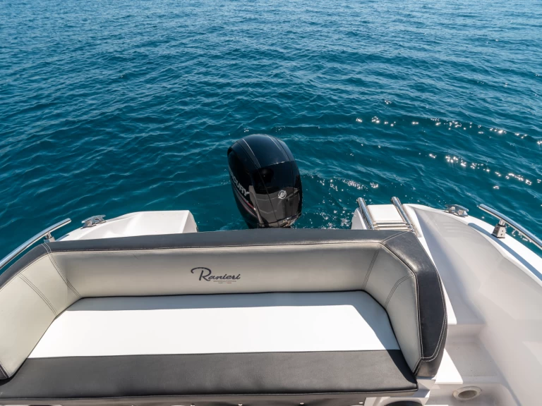 Noleggio barche Trogir economico Voyager 21