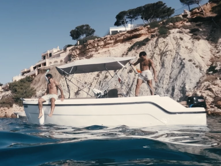 AQUA AQUA 515 da affittare a  Santa Ponsa