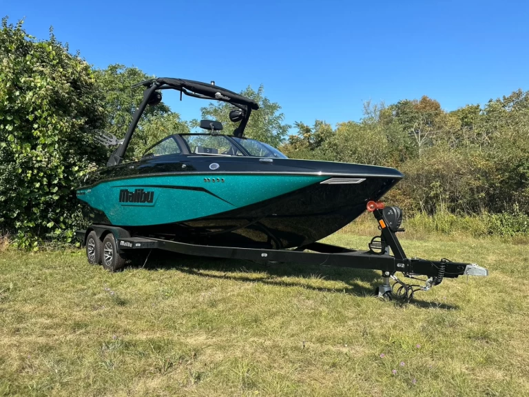 Noleggio barche Vienna economico Wakesetter 23LSV