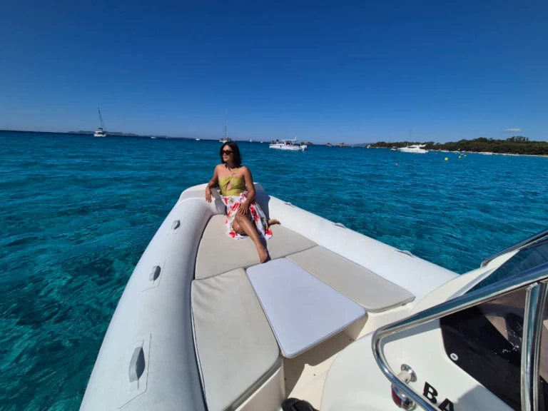 Noleggio Gommone Nautica Led con patente nautica