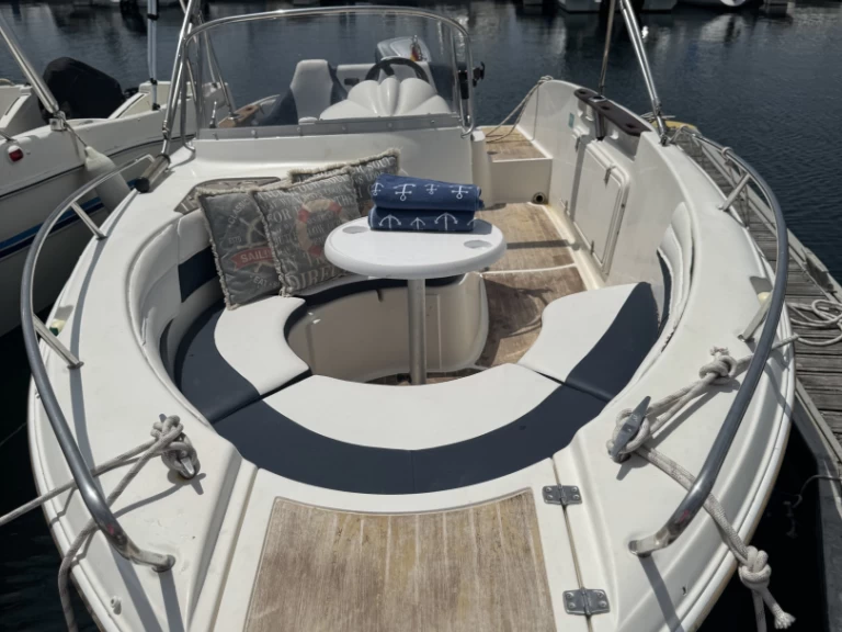 Quicksilver Quicksilver 600 Commander da affittare a  Porto Deportivo Sanxenxo