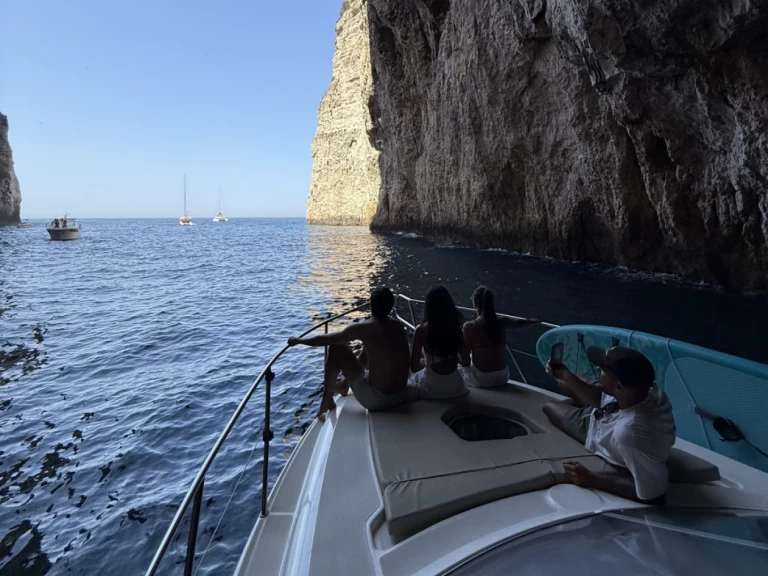 Noleggiare una Gobbi Gobbi 345 SC a Benitses Marina